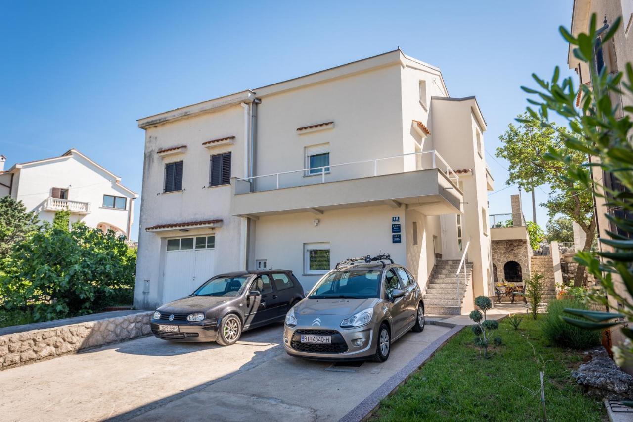 Apartments Omorfia คราลเยวีจา ภายนอก รูปภาพ